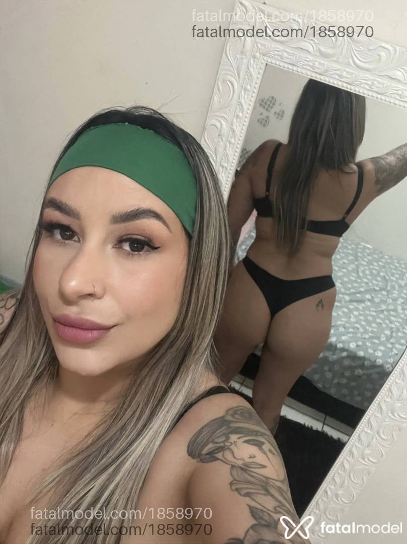 Acompanhante mulher morena (o) de olhos pretos - Luiza
