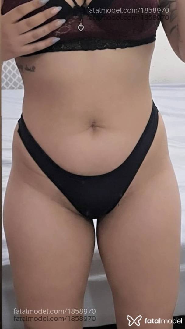 Acompanhante mulher morena (o) de olhos pretos em Bagé - Luiza