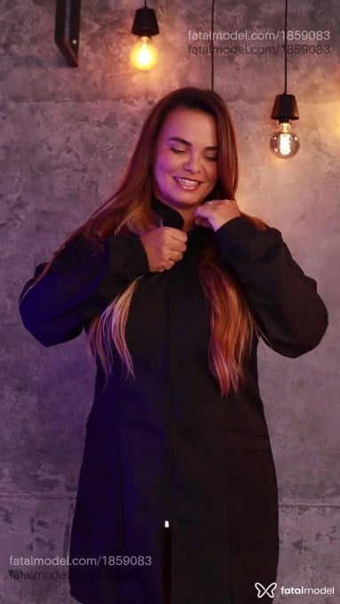 Acompanhante mulher com cabelo castanho de olhos castanhos - Maserati