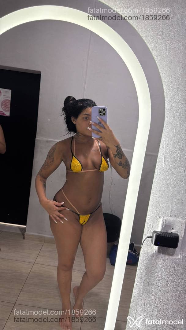 Acompanhante mulher morena (o) de olhos verdes - Luiza maia