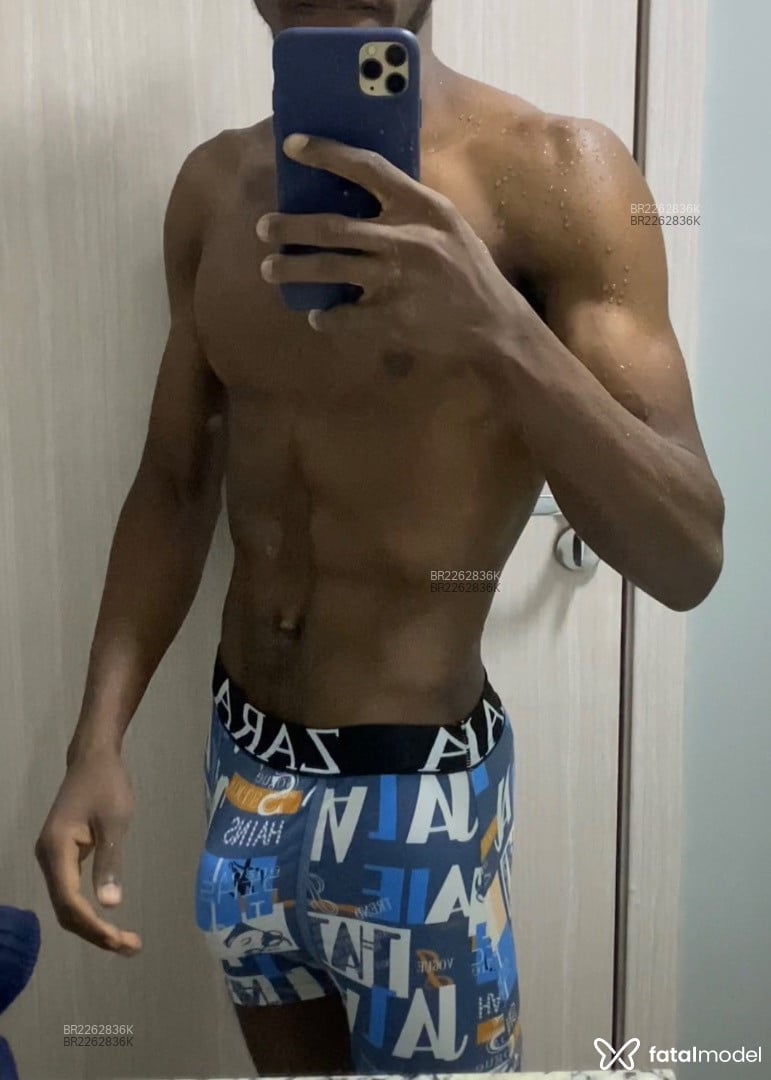 Acompanhante homem morena (o) de olhos pretos em São Paulo Acompanhante homem morena (o) de olhos pretos em São Paulo - Marcos José