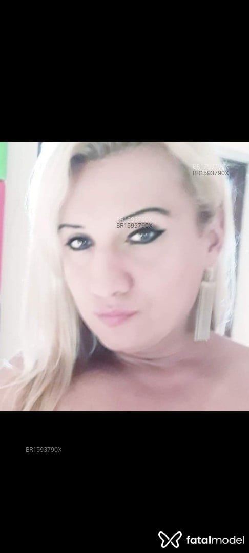 Acompanhante mulher trans loira (o) de olhos castanhos em Nova Andradina - Leticia travesty
