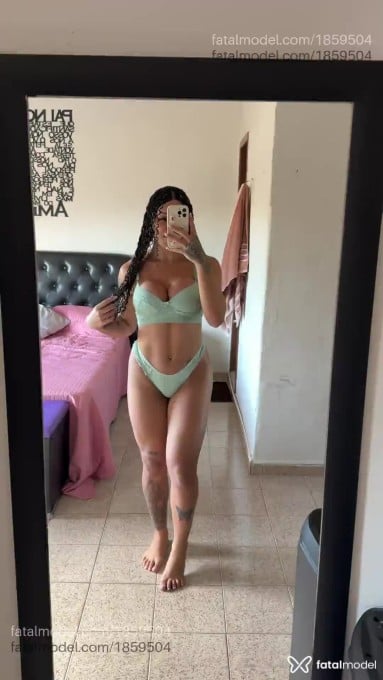Acompanhante mulher trans morena (o) de olhos castanhos em Ipatinga Acompanhante mulher trans morena (o) de olhos castanhos em Ipatinga - Marcella Layane