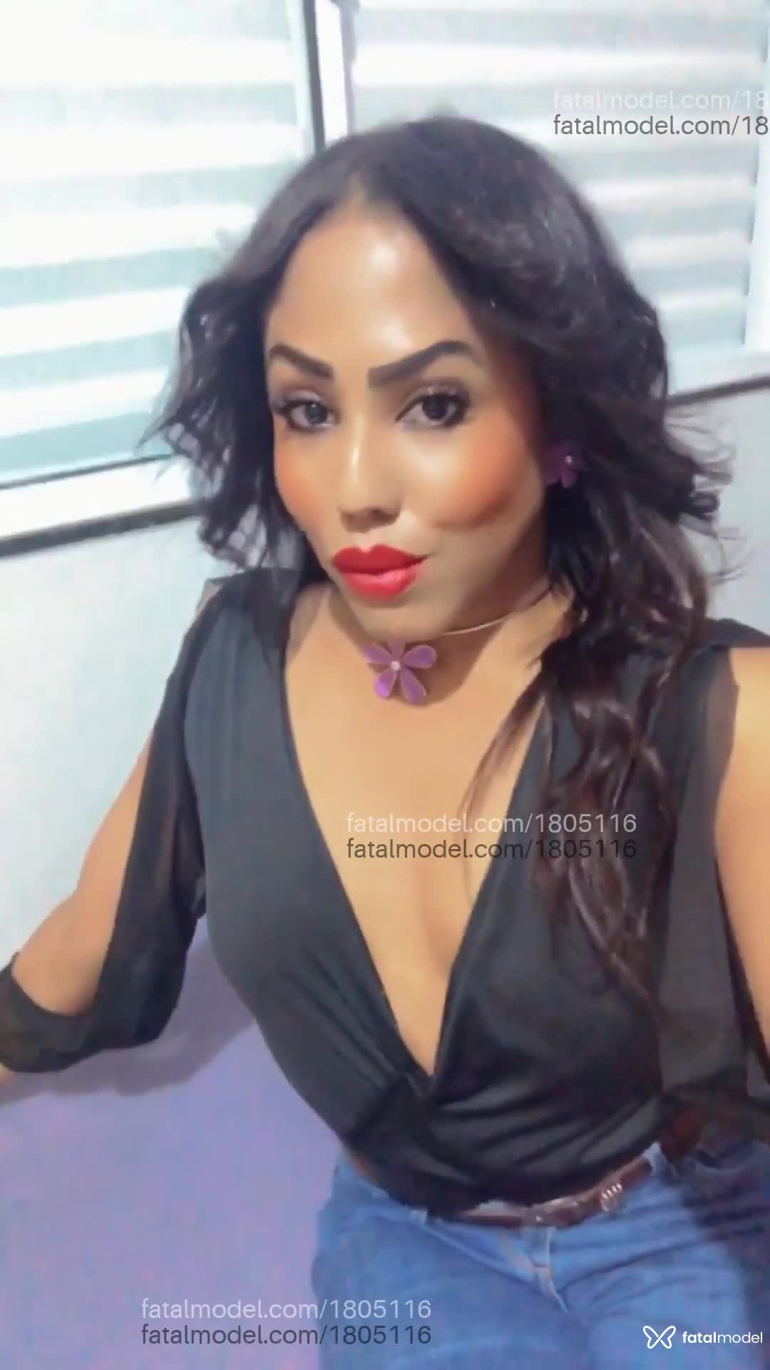 Acompanhante mulher trans com cabelo castanho de olhos pretos em Chapadão do Sul Acompanhante mulher trans com cabelo castanho de olhos pretos em Chapadão do Sul - Ellem montinegro
