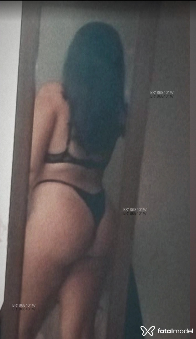 Acompanhante mulher com cabelo castanho de olhos castanhos em São Mateus - Acompanhantecp
