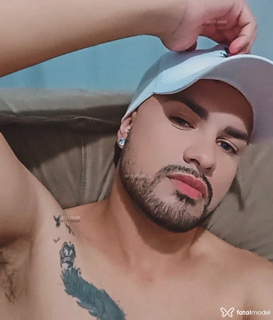 Acompanhante homem morena (o) de olhos castanhos em São Paulo - Gusttavo