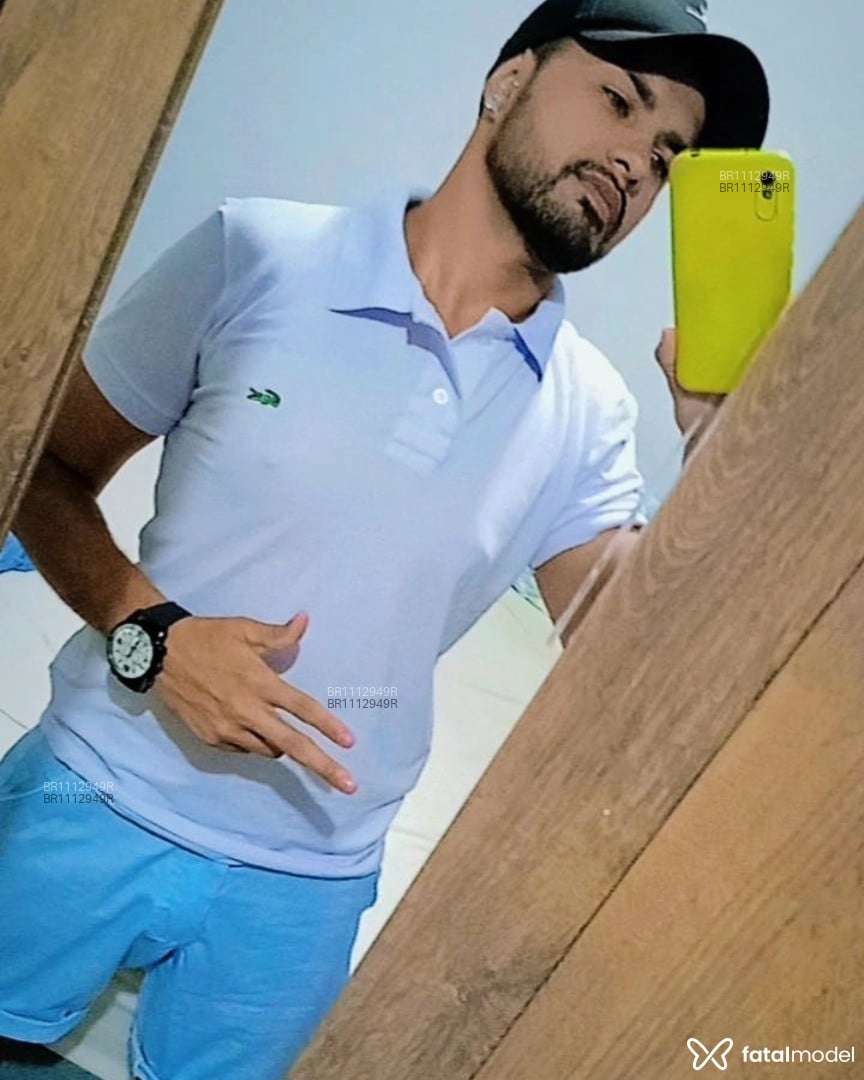 Acompanhante homem morena (o) de olhos castanhos em São Paulo - Gusttavo