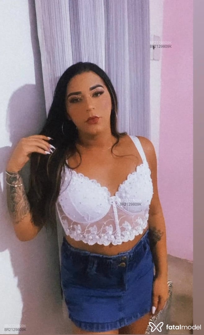 Acompanhante mulher trans morena (o) de olhos verdes em Paulista Acompanhante mulher trans morena (o) de olhos verdes em Paulista - Talita