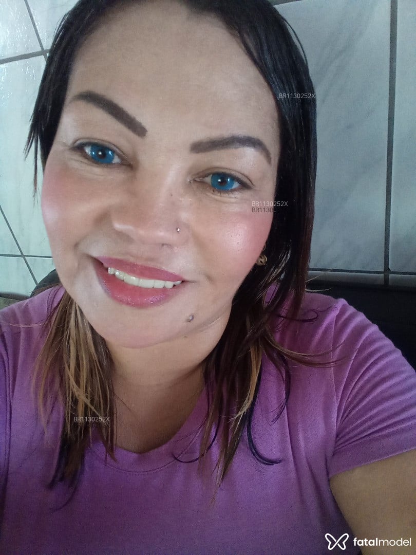 Acompanhante mulher loira (o) de olhos castanhos em Jaboticabal - Garotapgmontealto