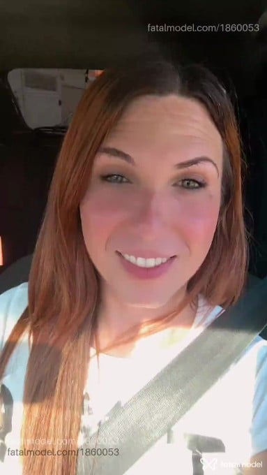 Acompanhante mulher trans ruiva (o) de olhos verdes em Rio Claro - Larissa Araújo