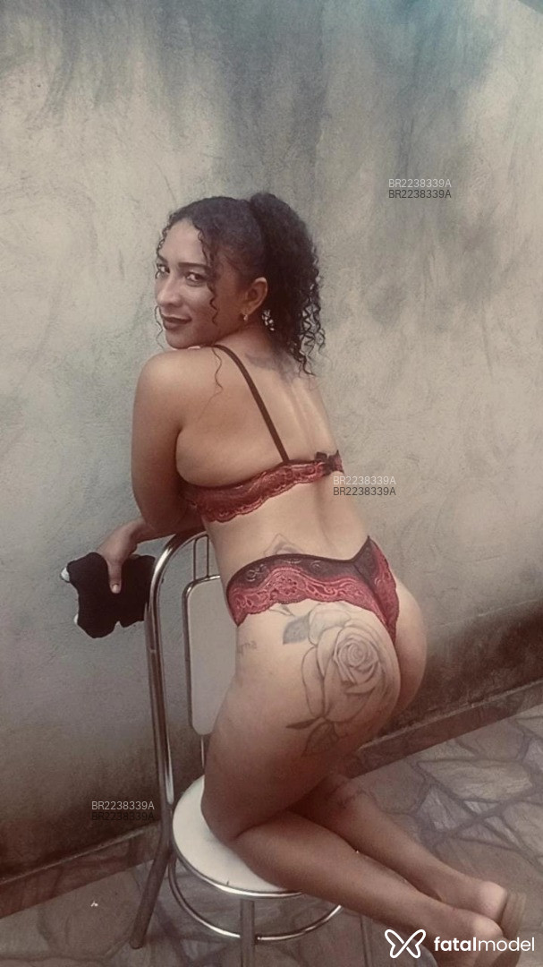 Acompanhante mulher morena (o) de olhos pretos em Anápolis Acompanhante mulher morena (o) de olhos pretos em Anápolis - Morena