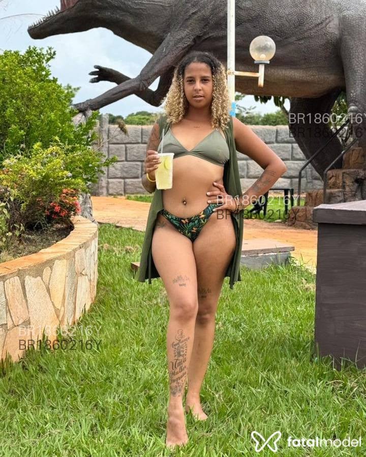 Acompanhante mulher com cabelo castanho de olhos castanhos em São José do Rio Preto - Mirella