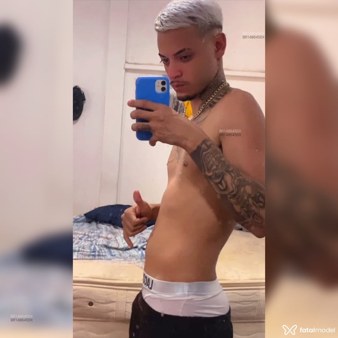 Acompanhante homem com cabelo castanho de olhos castanhos em São José do Rio Preto - Weslley