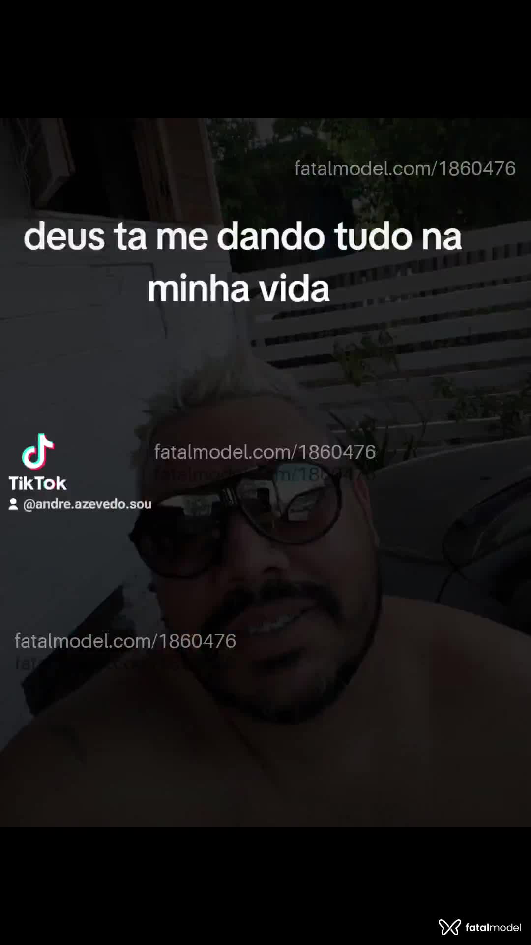 Acompanhante homem com cabelo colorido de olhos castanhos em Cachoeirinha - Tiago Azevedo