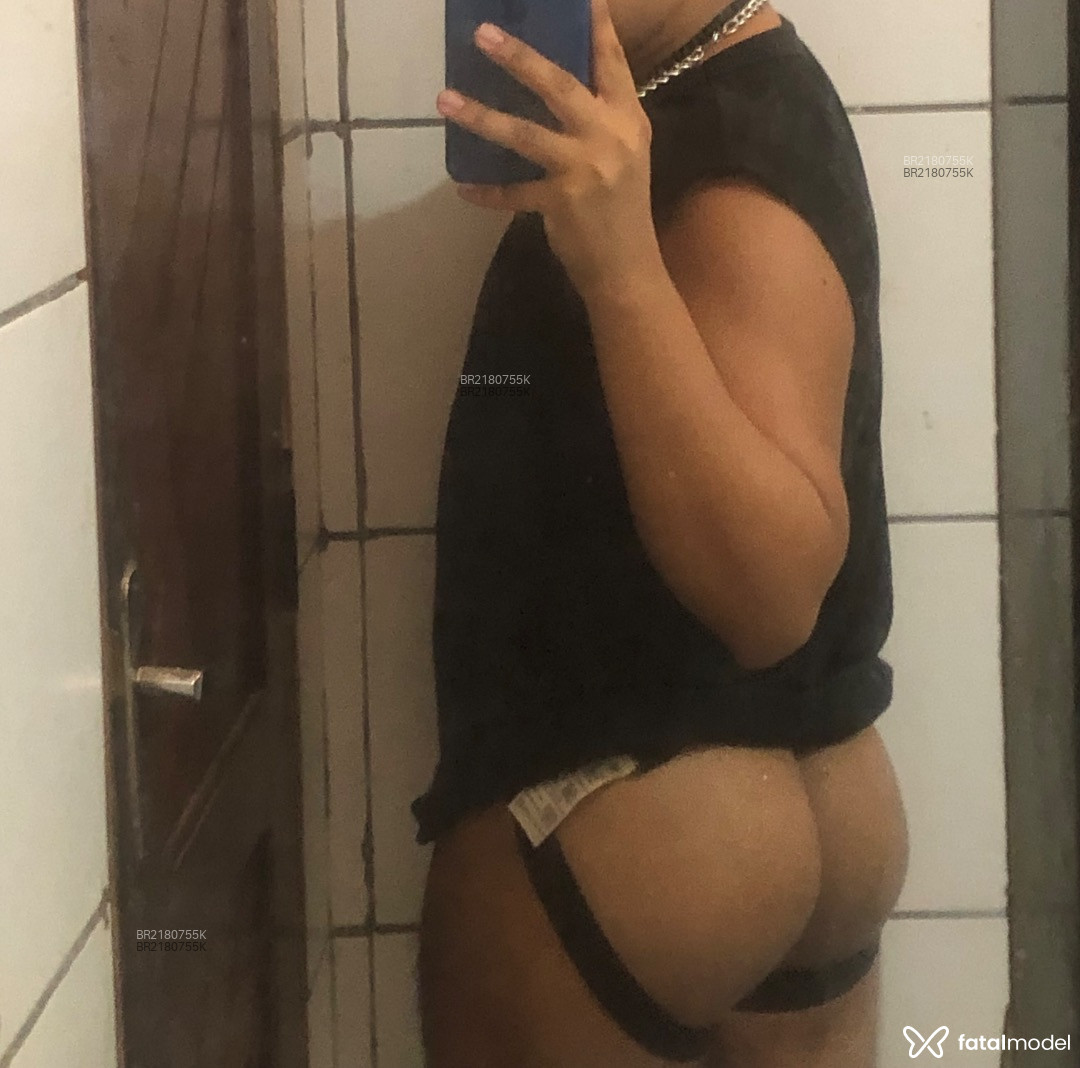 Acompanhante homem com cabelo castanho de olhos pretos em Juazeiro do Norte Acompanhante homem com cabelo castanho de olhos pretos em Juazeiro do Norte - Moreninho