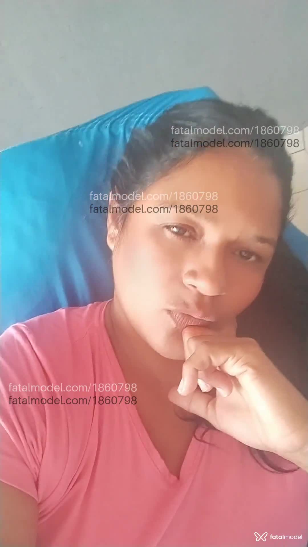 Acompanhante mulher com cabelo castanho de olhos castanhos em Nova Mutum - Morena
