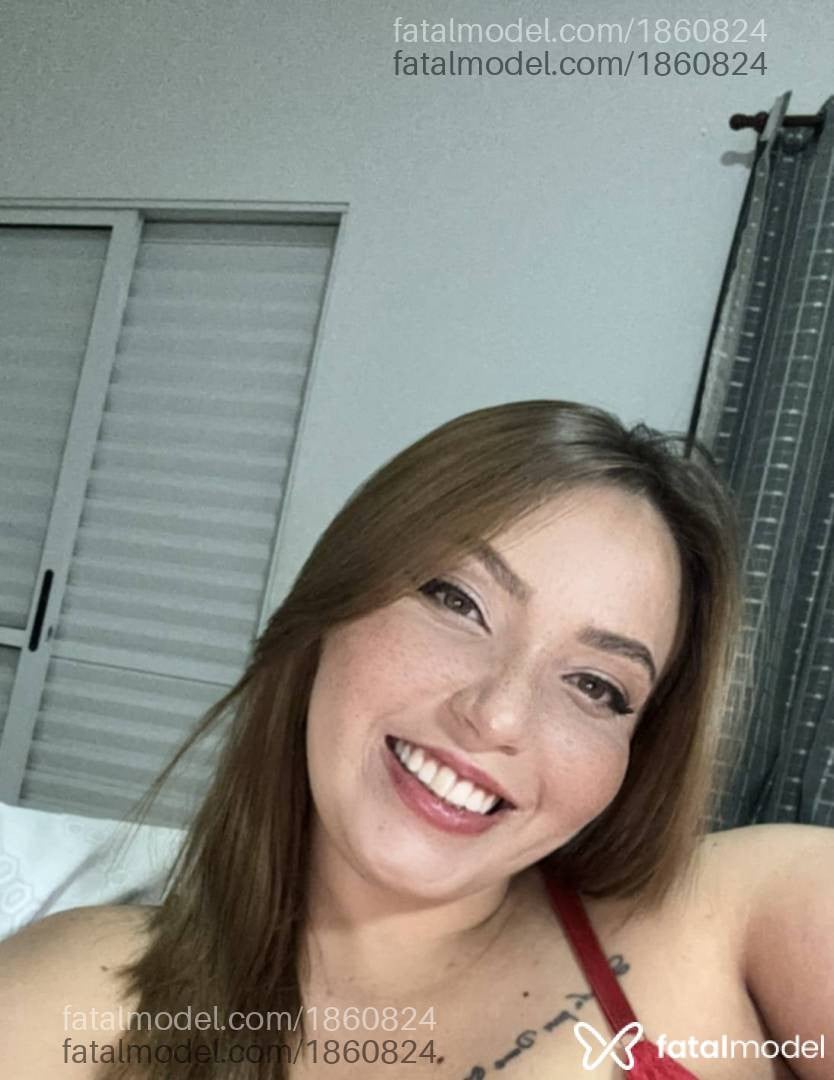 Acompanhante mulher com cabelo castanho de olhos verdes em São Carlos Acompanhante mulher com cabelo castanho de olhos verdes em São Carlos - Julia Souza