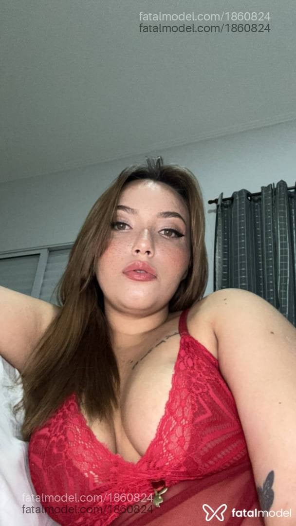 Acompanhante mulher com cabelo castanho de olhos verdes em São Carlos Acompanhante mulher com cabelo castanho de olhos verdes em São Carlos - Julia Souza