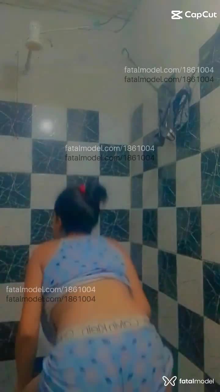 Acompanhante mulher morena (o) de olhos castanhos em Virtual - Millena