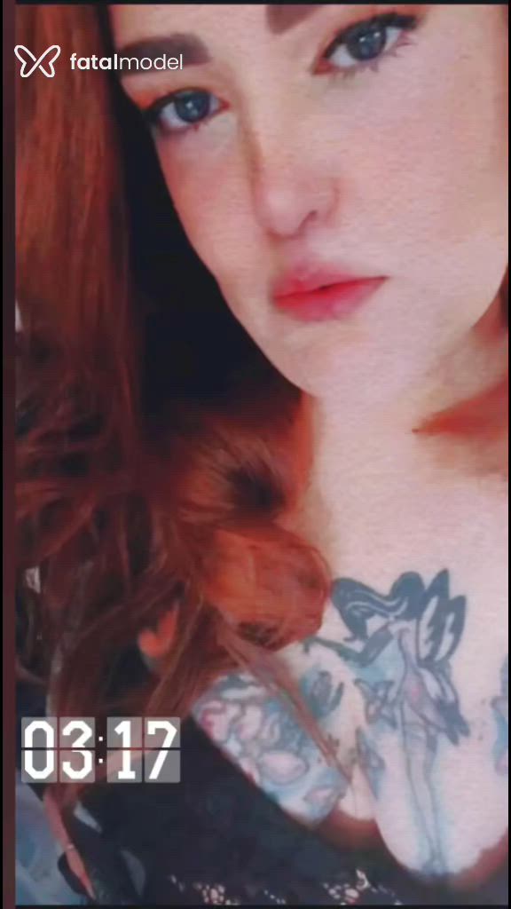 Acompanhante mulher ruiva (o) de olhos castanhos em João Pessoa Acompanhante mulher ruiva (o) de olhos castanhos em João Pessoa - Van