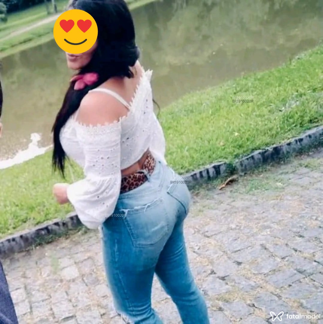 Acompanhante mulher com cabelo castanho de olhos castanhos em Macaé - Yasmin Crossfit