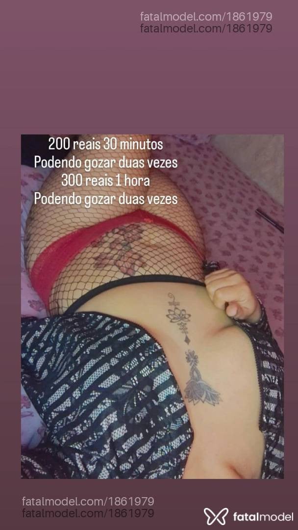 Acompanhante mulher morena (o) de olhos castanhos - Josiane