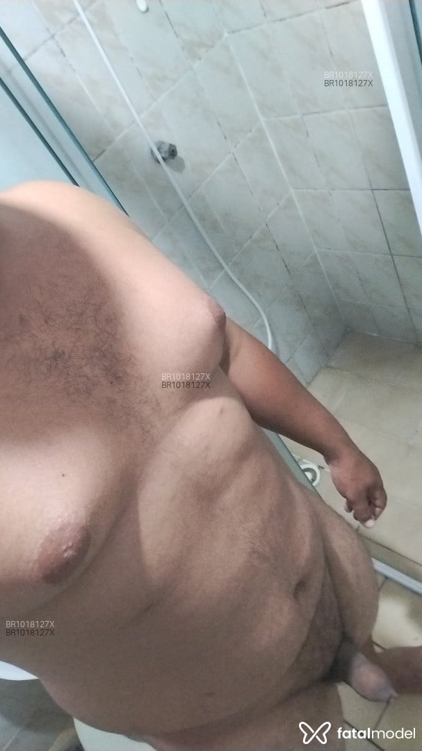 Acompanhante homem morena (o) de olhos castanhos em Pouso Alegre - JMarques