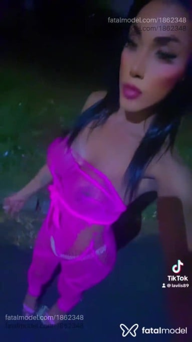 Acompanhante mulher trans morena (o) de olhos pretos em Jacarezinho Acompanhante mulher trans morena (o) de olhos pretos em Jacarezinho - Mirela