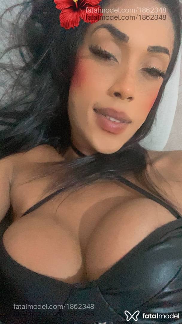 Acompanhante mulher trans morena (o) de olhos pretos em Jacarezinho - Mirela