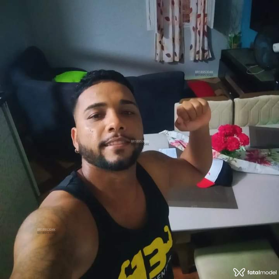 Acompanhante homem morena (o) de olhos mel em Porto Seguro Acompanhante homem morena (o) de olhos mel em Porto Seguro - Jefferson