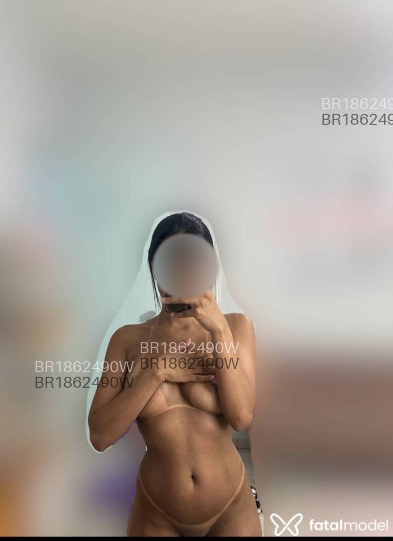 Acompanhante mulher morena (o) de olhos castanhos em Belo Horizonte - Isabela