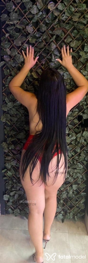 Acompanhante mulher morena (o) de olhos castanhos em Araucária - Gaby Torres
