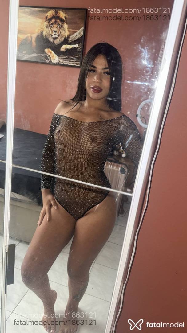 Acompanhante mulher morena (o) de olhos castanhos - Marcela