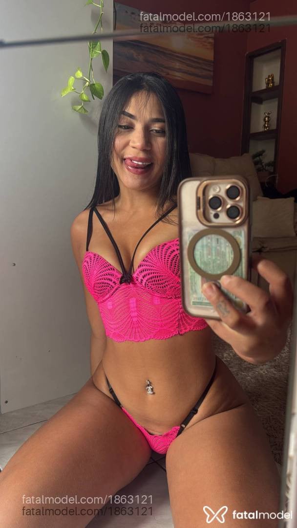 Acompanhante mulher morena (o) de olhos castanhos - Marcela