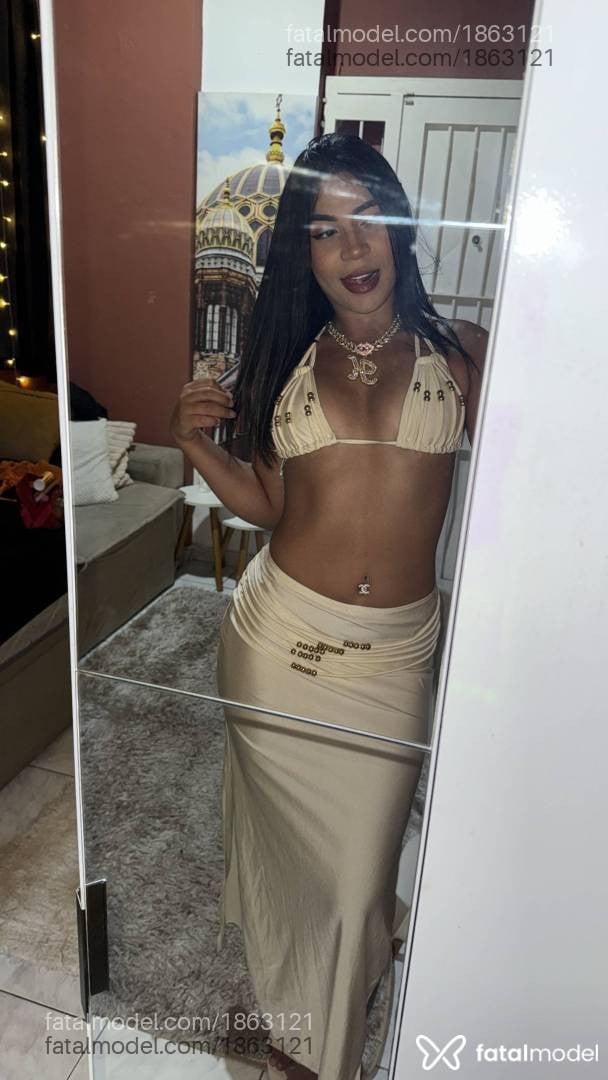 Acompanhante mulher morena (o) de olhos castanhos - Marcela