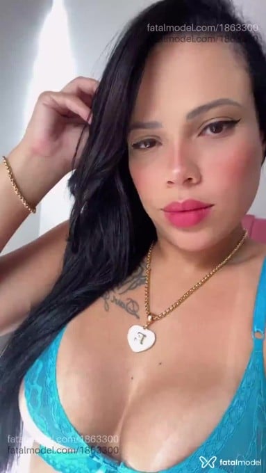 Acompanhante mulher com cabelo castanho de olhos castanhos em Sinop - Beatriz Noru