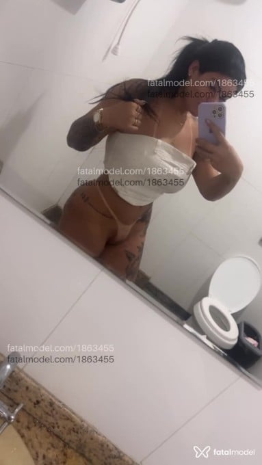 Acompanhante mulher loira (o) de olhos pretos em São Paulo - Karolyne Sigliany