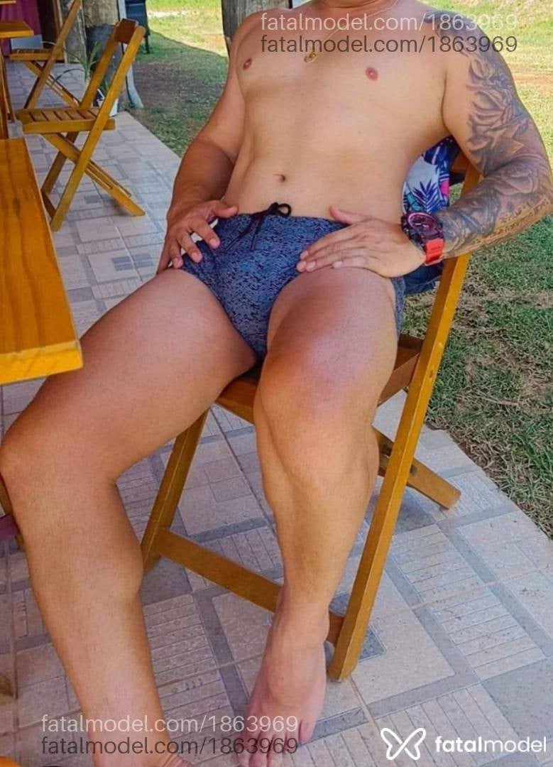 Acompanhante homem morena (o) de olhos castanhos - Brenno Rysato