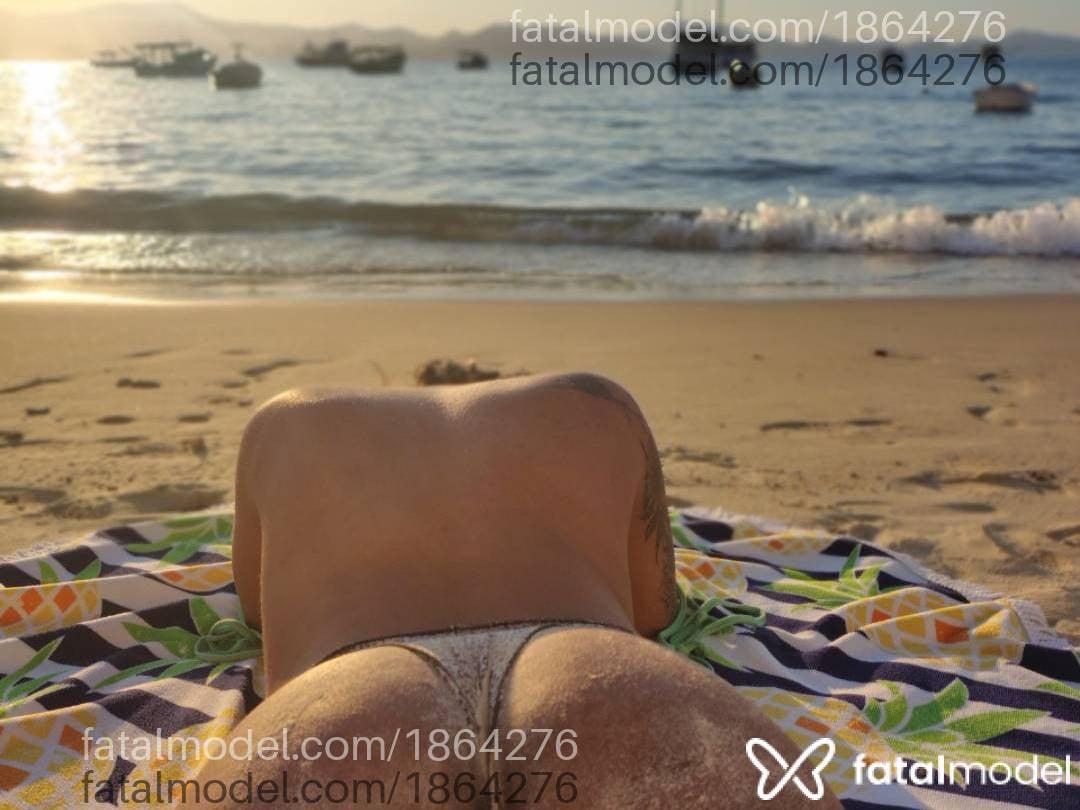 Acompanhante mulher morena (o) de olhos pretos em Brusque - Sther