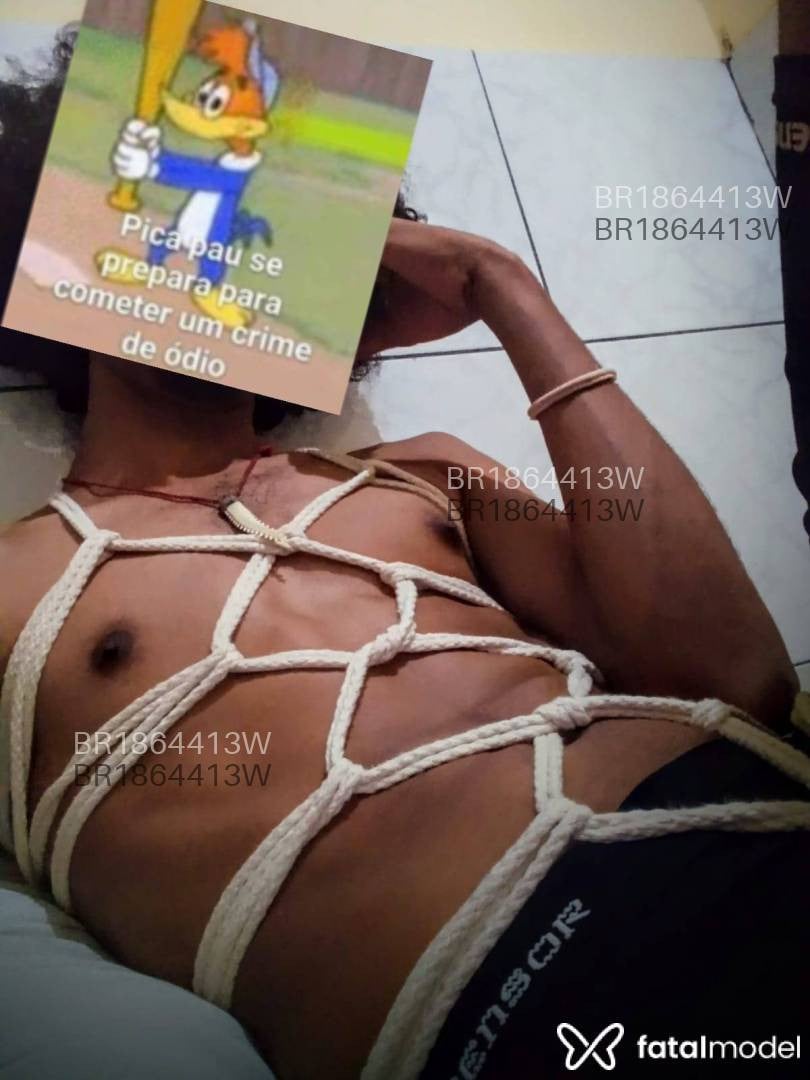 Acompanhante homem morena (o) de olhos castanhos em Salvador - Johnatan