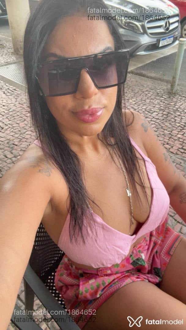 Acompanhante mulher morena (o) de olhos castanhos - Amanda