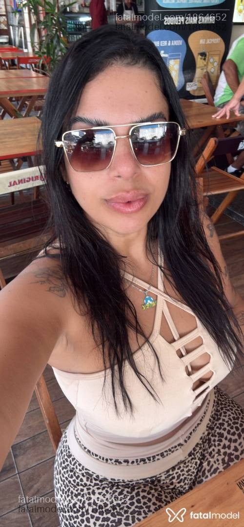 Acompanhante mulher morena (o) de olhos castanhos em Rio de Janeiro - Amanda