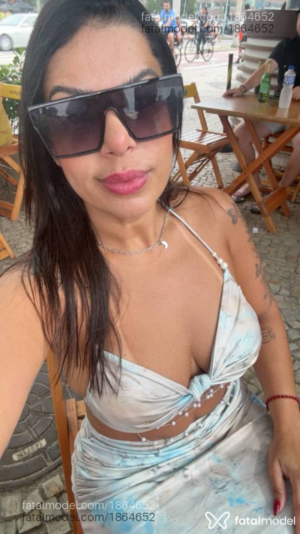 Acompanhante mulher morena (o) de olhos castanhos - Amanda