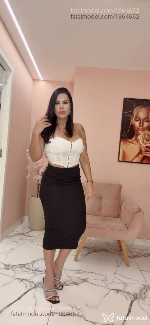 Acompanhante mulher morena (o) de olhos castanhos - Amanda