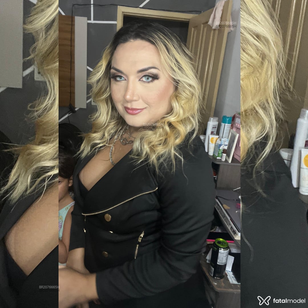 Acompanhante mulher trans loira (o) de olhos mel em Fortaleza - Ariana Santos