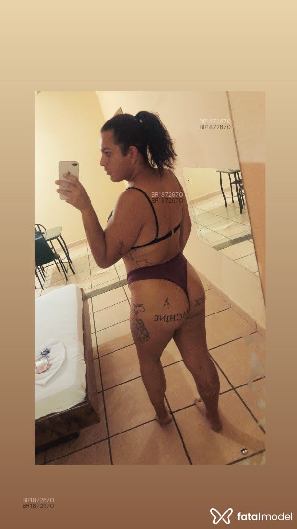 Acompanhante travesti morena (o) de olhos castanhos em Franca - BRENDA SOPHIAN