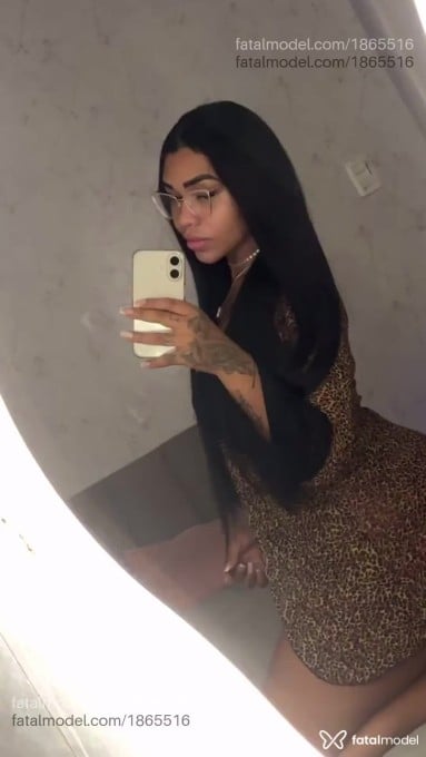 Acompanhante mulher morena (o) de olhos pretos em Rio Claro - Scarlat