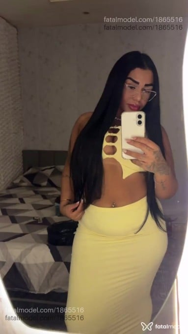 Acompanhante mulher morena (o) de olhos pretos em Rio Claro - Scarlat