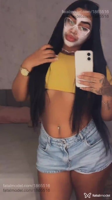 Acompanhante mulher morena (o) de olhos pretos em Rio Claro - Scarlat