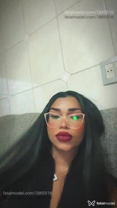Acompanhante mulher morena (o) de olhos pretos em Rio Claro - Scarlat